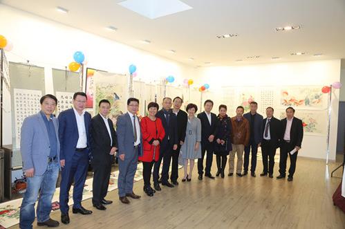 �����ĳ������ٰ��й��黭չ