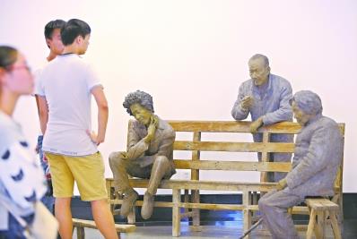 �ڶ���������ʵ�����������Ļ