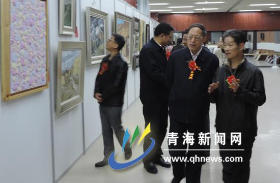 �ຣʡ������Э��ٰ����55������Ʒչ