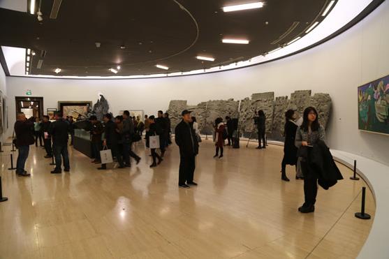 �̾���� �ڻ���������չ�ھ���Ļ