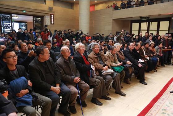 ���Ϻ졤�������ͻ�չ�����й�������