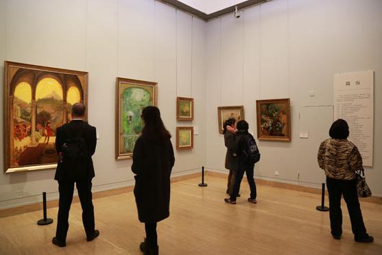 ���Ϻ졤�������ͻ�չ�����й�������