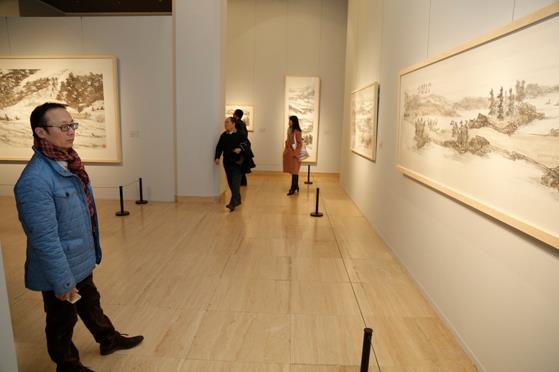 ��һ���й�ɽˮ��չ�����й������ݣ���ͼ��