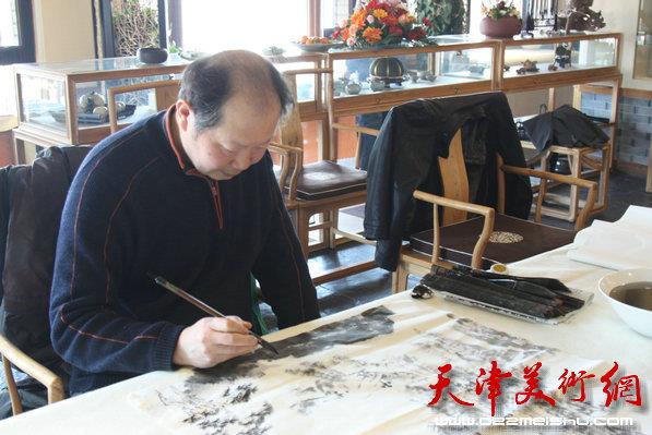 Ϫɽ����-���ɽˮ���Ͼ�����չ����Ļ