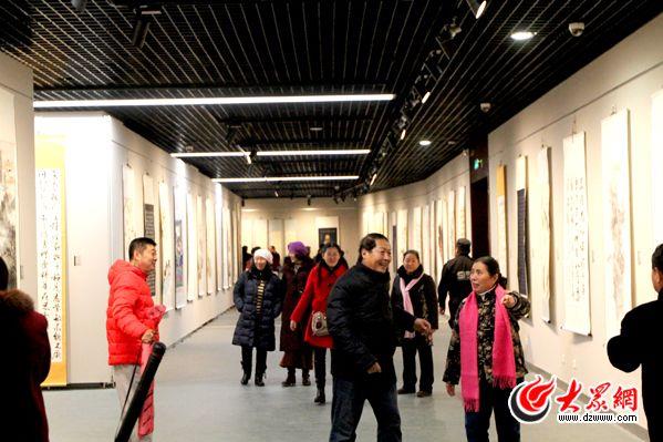 2015�й����ӹ����黭����չ����Ȫ��