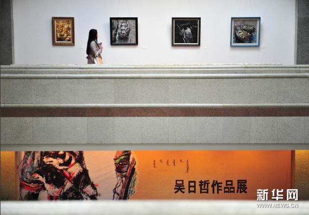 ��������Ʒչ������ͺ���