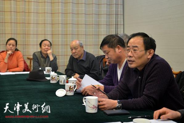 ���鳤���Ѻ����ֹ������顣