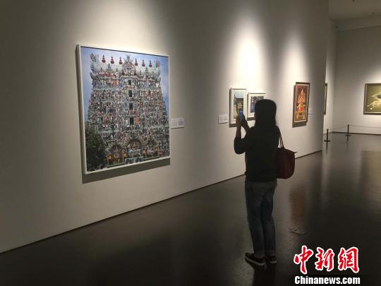 ӡ��������Ʒչ�����Ϻ��л�������