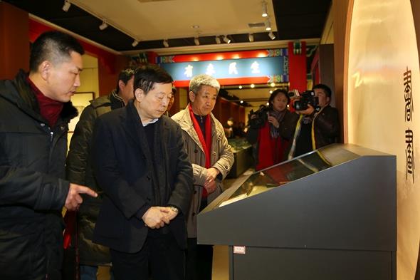 ����ѰԴ.����ż������黭��Ʒչ�ھ�չ��