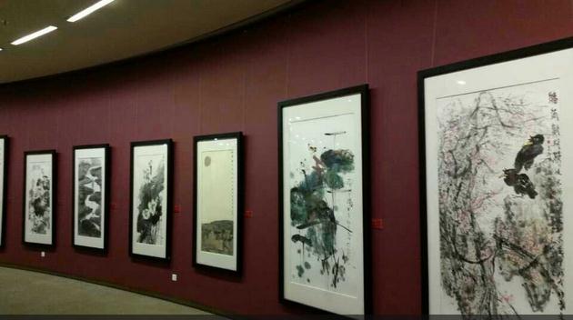 ��־��Ӧ���μӡ�˿��֮·���й���������Ʒ����չ��