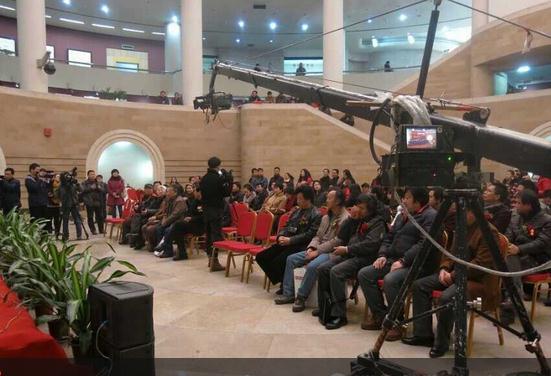 ��־��Ӧ���μӡ�˿��֮·���й���������Ʒ����չ��