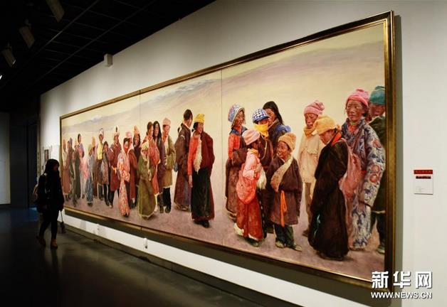 ���ݾٰ조������㱨��������Ʒչ