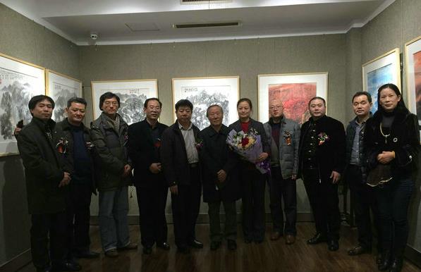 Ϫɽ����-���ɽˮ���Ͼ�����չ��Ļ