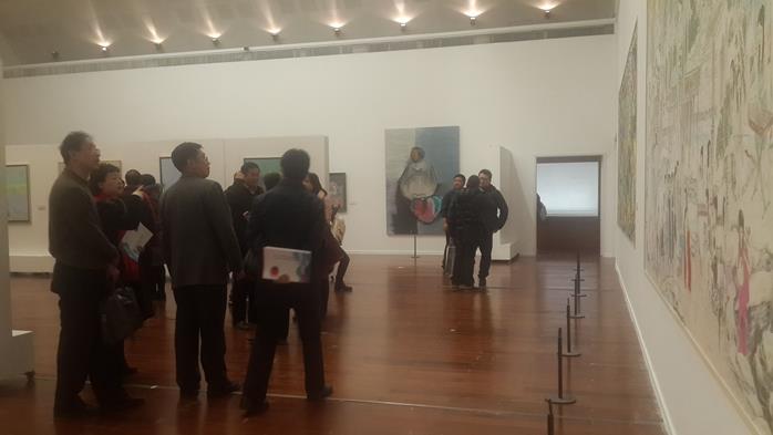 �������״�ְҵѧԺ��ʦ�滭��Ʒչ��Ļ