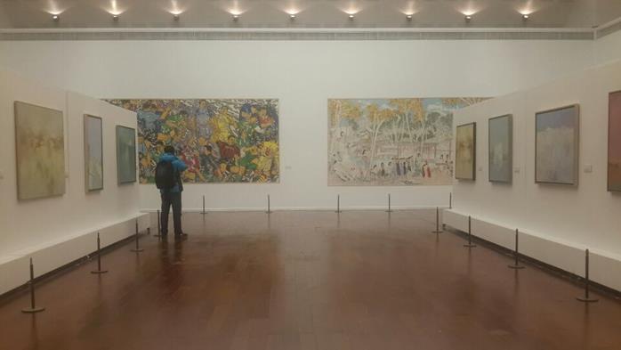 �������״�ְҵѧԺ��ʦ�滭��Ʒչ��Ļ