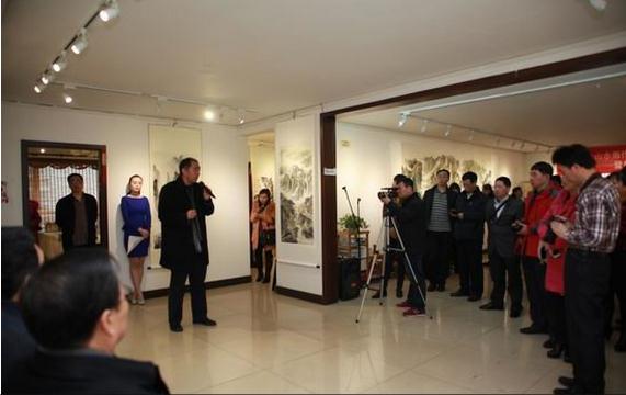 《杜中良山水画作品集》首发式暨艺术研讨会在京举行