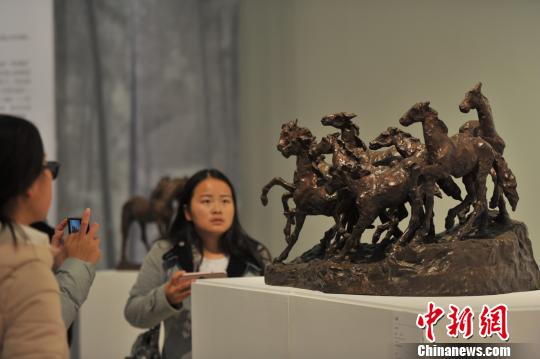 袁晓岑百年诞辰纪念展云南昆明开展