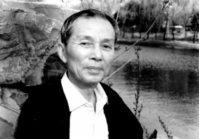 �����ʦ�����䵮��100����