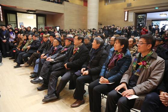 д���й�2015�й����һ�Ժ��Ʒ��չ�ھ���Ļ