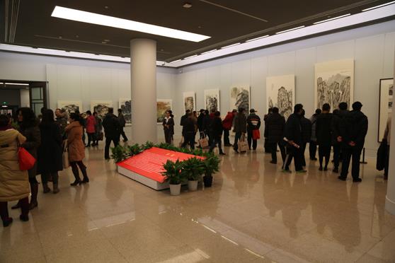 ɽ����Ժ��Ժ30����������Ʒչ�ھ���Ļ