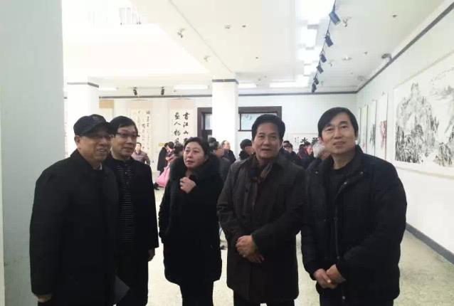 �μ�ɽ��ʡ�й���ѧ�������ʽ���쵼�ͼα�