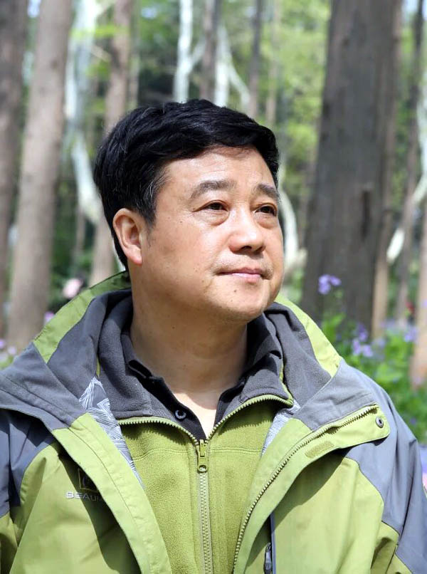 ����֣�ҳ���ˮī��չ������ŦԼʢ����Ļ