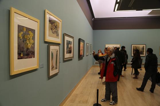 �й�ˮ�������о�չ�ھ�ʢ��Ļ