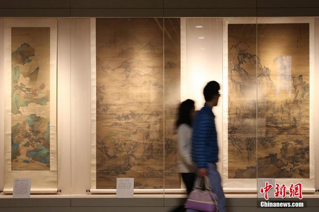 ��ĩ�������滭��չ�����Ͼ�����Ժ