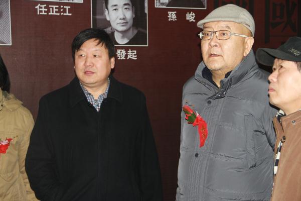 �����������Ժ�й�����Ʒչ���´��Űݻ�¡�ؾ���