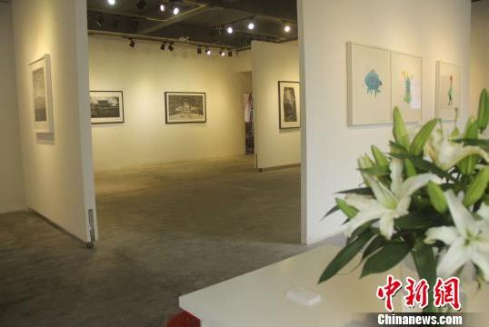 �й������滭��Ʒ����չչ��ʱ���ӡ��