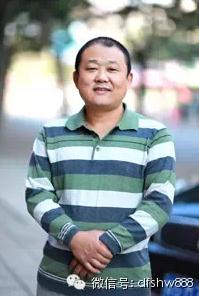 ����Զ�����������̴�ΰ�鷨СƷչ�������ݿ�Ļ