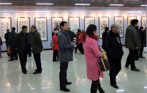 �������ֵ����黭Ƶ���������������ں���֣�ݽ���