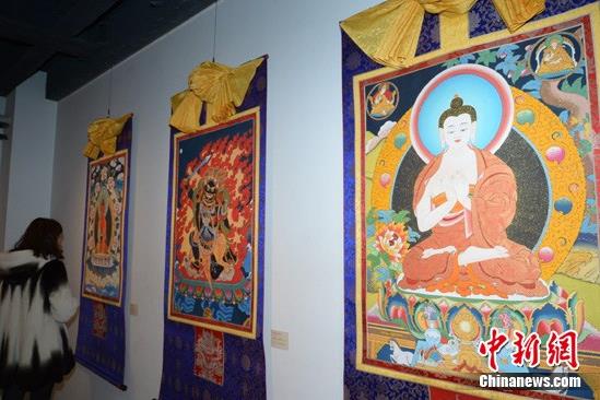 ֣ϣ���½������Ʒչ�ڱ�����Ļ