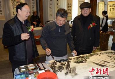 ��Ͽ�����黭�羫Ӣ�������ݾٰ��黭�ʻ�