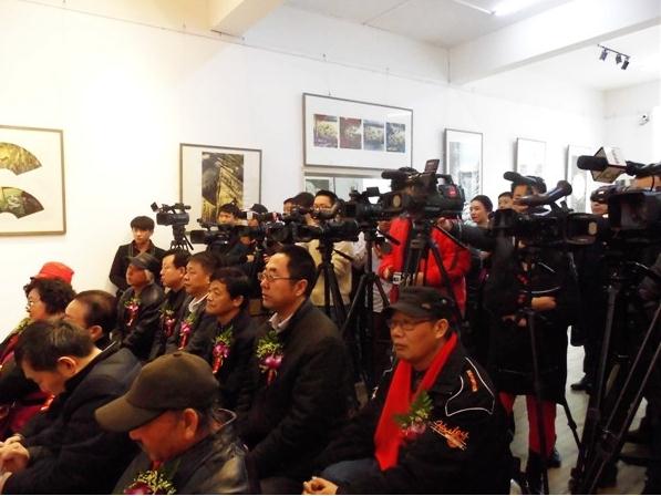 �ź۽��ϡ���������ˮī�һ�չ�ھ�¡�ؿ�Ļ