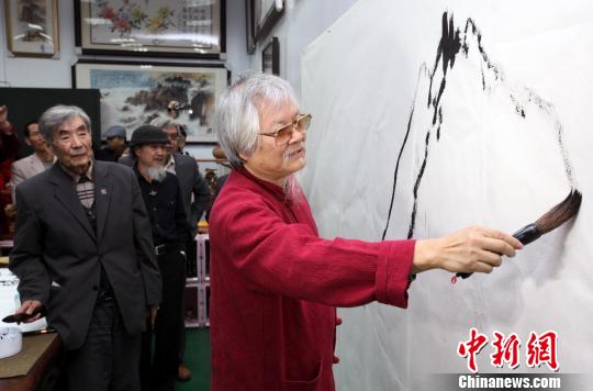 �����黭����չ��̨����԰��Ļ