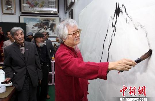 �����黭����̨����԰�ٰ���չ