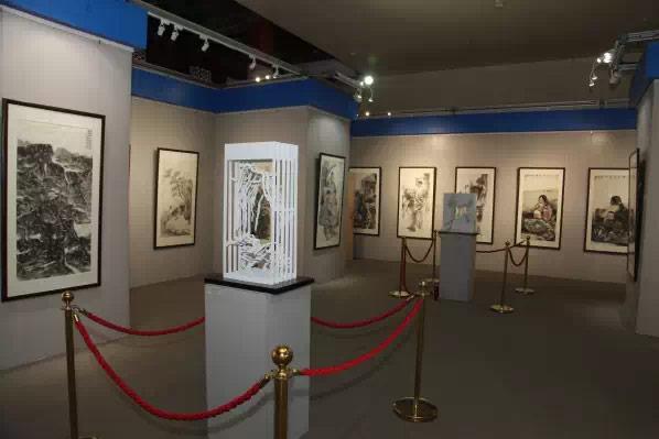 �紺���¡����й������о�Ժ2014����ʿ����Ʒչ