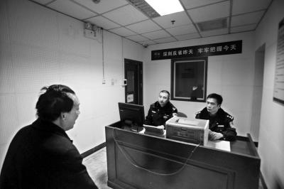 �����Գƹ�����ʦƭ��70�����̾�