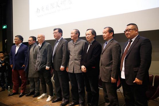 �ڶ����Ͼ���������չ��ʽ����