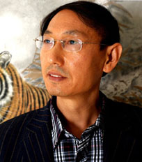 ����ֹ�����������黭��Ʒչ���ھ���Ļ