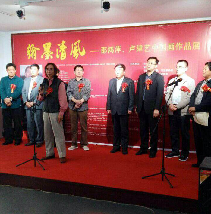 ��չ����¬���������ڻ�չ��Ļʽ�ֳ��´�