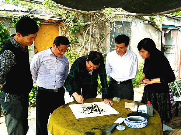 ���ϼ����ҷ�����ɽ��Ѧ�ǲɷ�д��