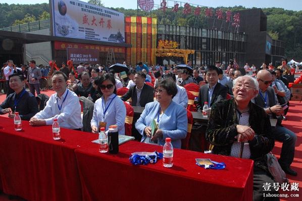 卓刀泉古玩珠宝城隆重开业 为目前武汉最大古玩城