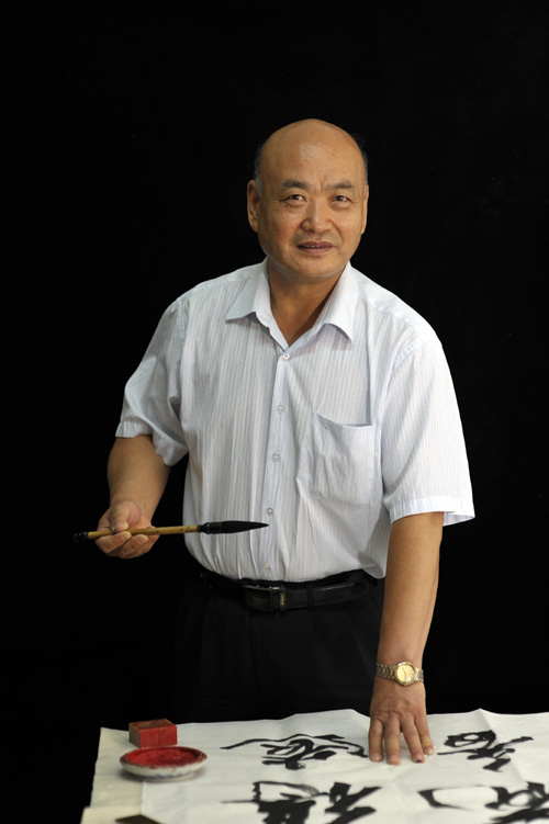 泰山胜迹图暨泰山胜迹诗联书法长卷主创人员:杨宪金