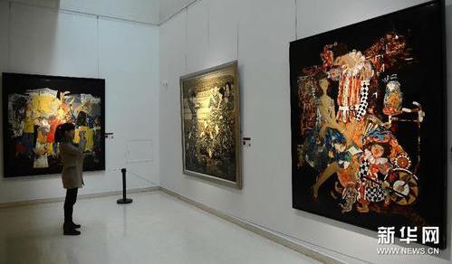 ȫ����ʮ����������Ʒչ����վ�߽��ӱ�ʯ��ׯ