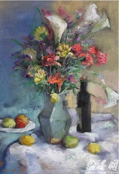 ����뻳--���ݲƾ���ѧУ����Ʒ����չ