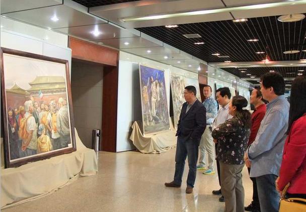 ���ü������롪����ΰ�ͻ���Ʒչ��֣�ݿ�չ