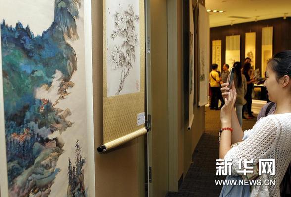 �ڹ�˸��--���Ľ��Ϻ�������黭�о��ửչ