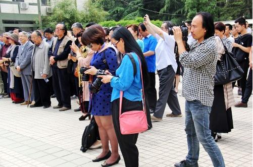 ������ʡ��һ����ʷ���黭��չ���໭Ժ��Ļ